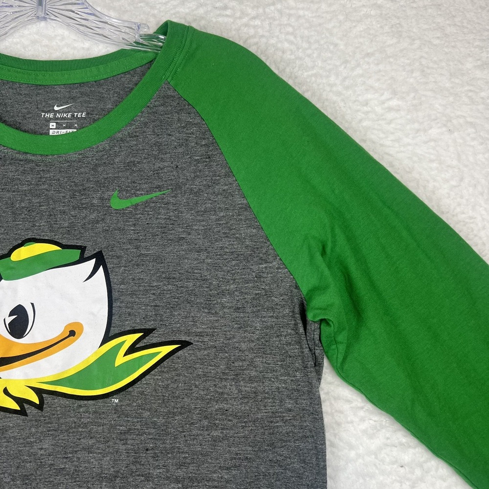 NWT‎ Nike Dri-Fit NCAA Oregon Ducks Green Gray 3/4 Sleeve Raglan Tee Women's M - Picture 4 of 16